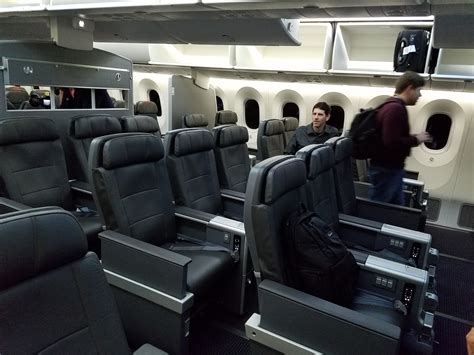 772-boeing 777 american airlines